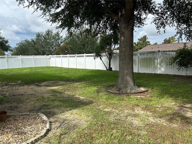 Building Photo - 3538 Foxchase Dr