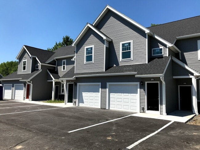 Building Photo - 2077 Community Ln