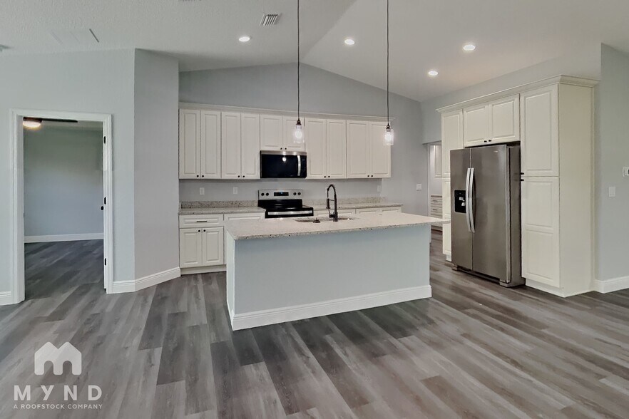 Building Photo - 55 NW 45th Loop