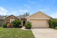 Building Photo - 12099 Hayden Lakes Cir