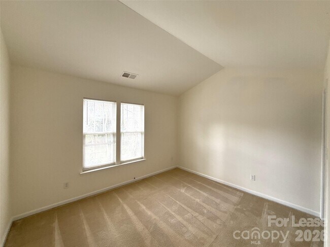 Building Photo - 3038 Uxbridge Woods Ct