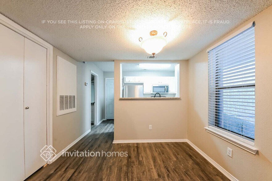 Building Photo - 1539 Sunrise Ln