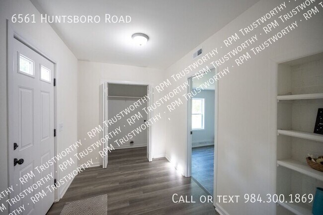 Building Photo - 6561 Huntsboro Rd