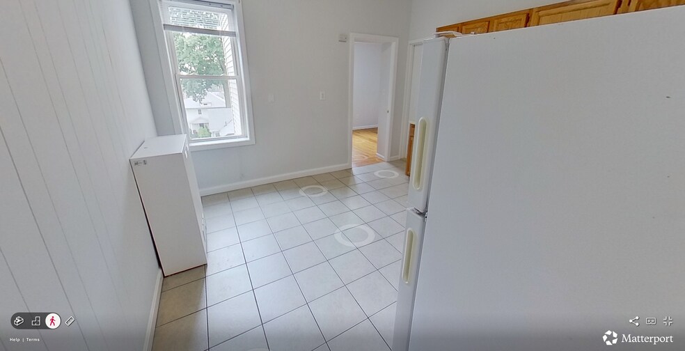 Building Photo - 39 South St