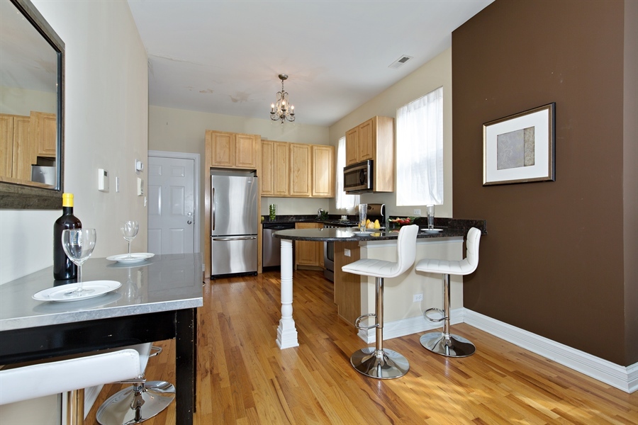 kitchen2 - 2717 W Evergreen Ave