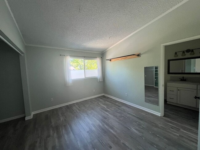Building Photo - 9805 El Camino Real