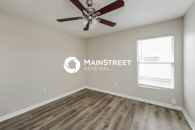 Building Photo - 4 Bedroom Pet-Friendly Home in Lehigh Acres, FL with Main Street Renewal