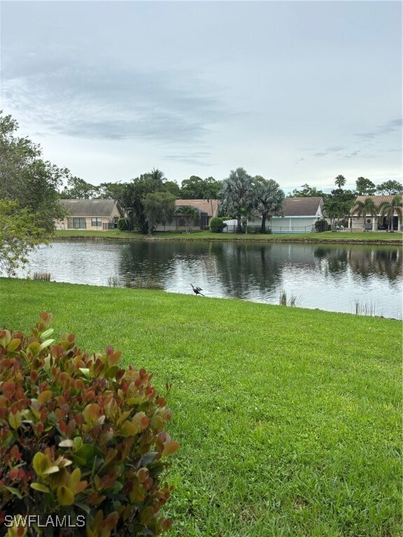 Building Photo - 293 Kings Way