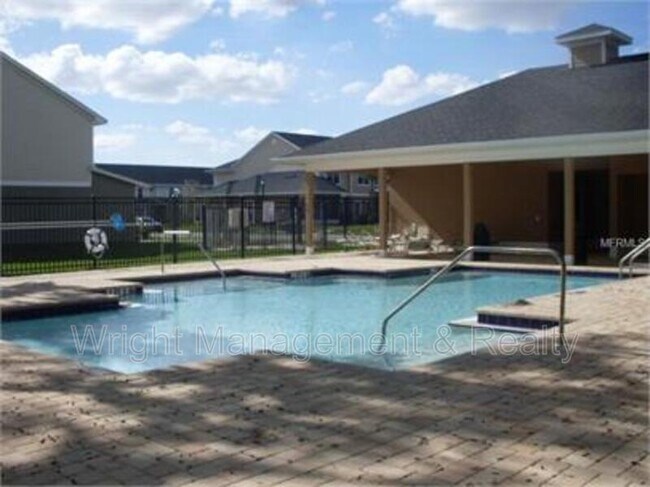 Building Photo - 8202 Downpatrick Ct