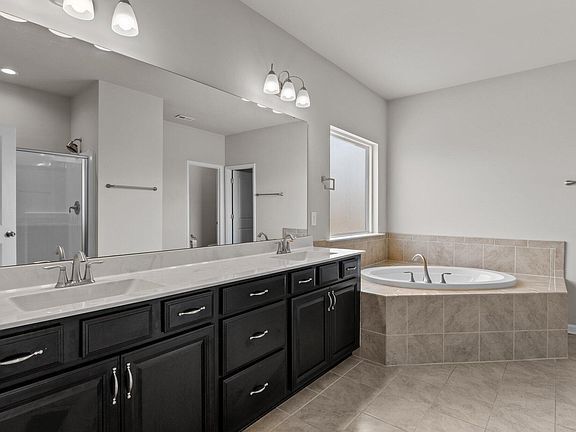 Building Photo - Build Equity While Leasing - Lease and Own...