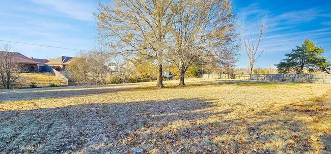 Building Photo - 4299 Gin Wade Cove