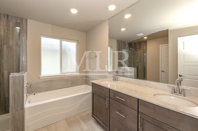 Building Photo - Elegant 4BR Covington Rental with Chef’s K...