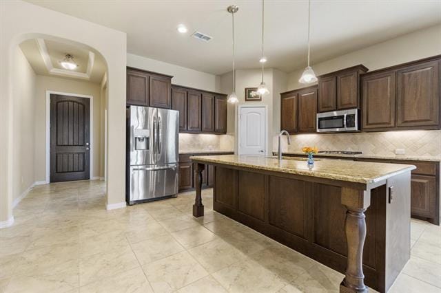 Building Photo - 14829 Star Creek Dr