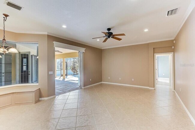 Building Photo - 6214 Warbler Ln