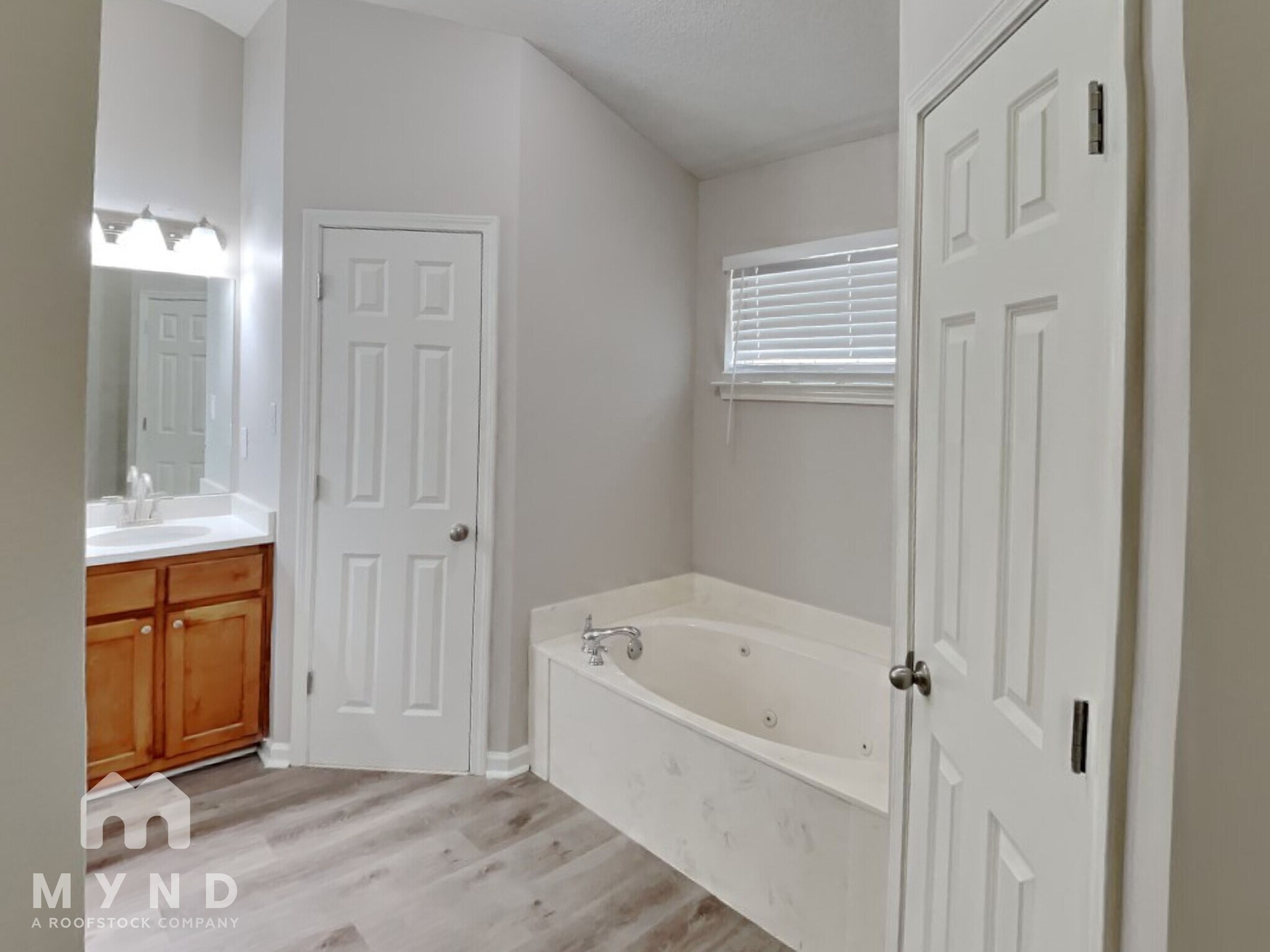 Building Photo - 5887 Tommy Joe Dr