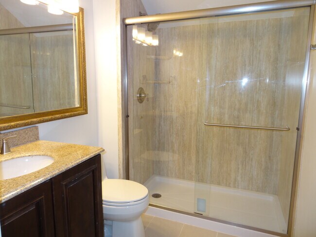 Building Photo - 450 Bridle Trail