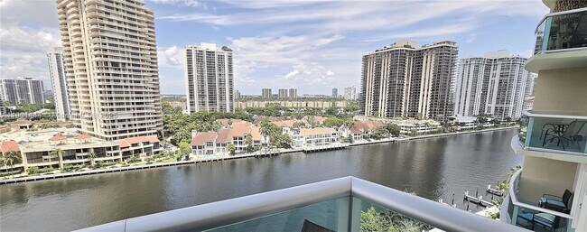 Building Photo - 19390 Collins Ave