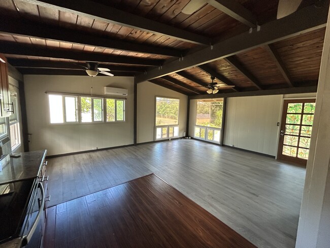 Building Photo - 397-397 Waialua Beach Rd