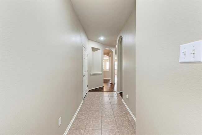 Building Photo - 11512 Shadow Creek Dr
