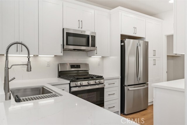 Building Photo - 20 Ardmore