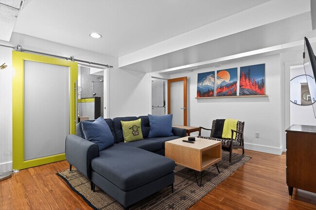 Building Photo - 9314 54th Ave S