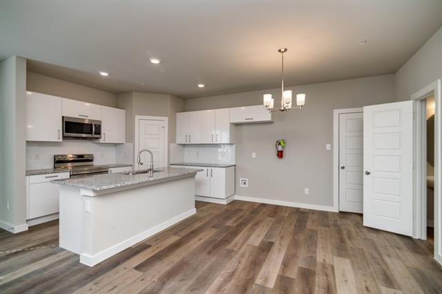 Building Photo - 711 Harvest Moon Dr