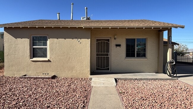 Building Photo - 7748 Veracruz Ave