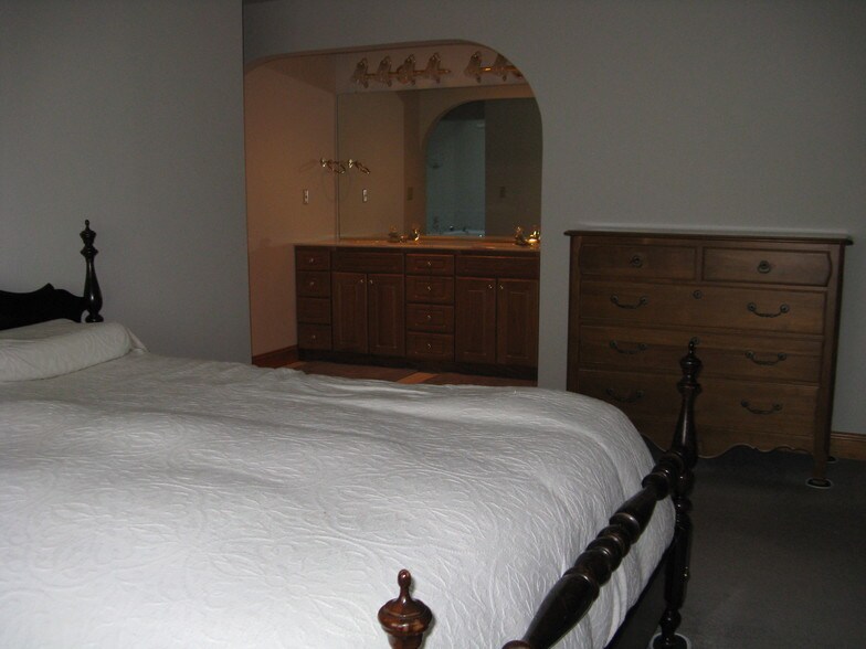 Master Bedroom & Vanity Area - 200 7th St