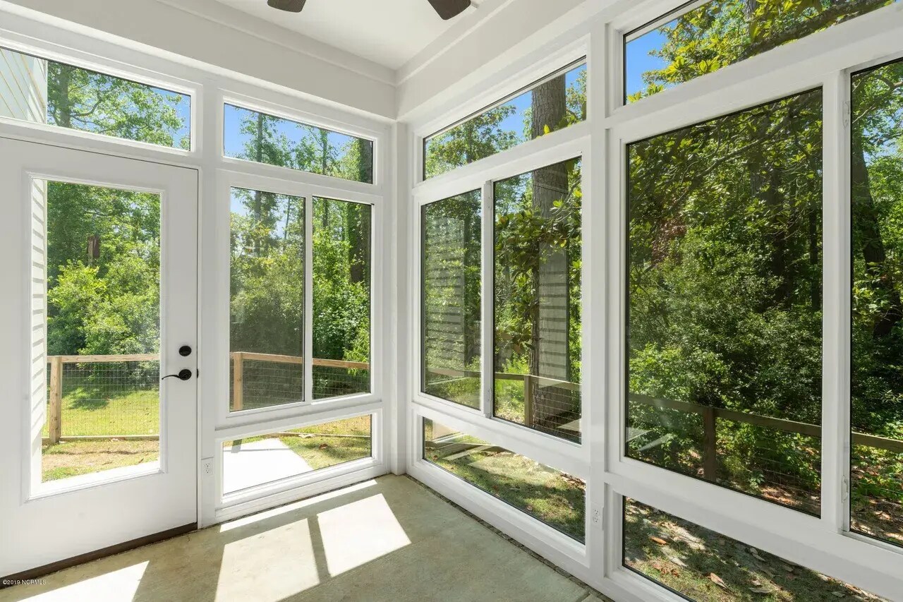 Building Photo - 6018 Shinnwood Rd