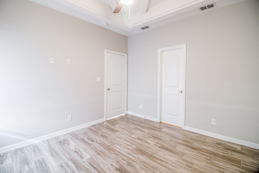 Building Photo - 905 W Sunset Valley St