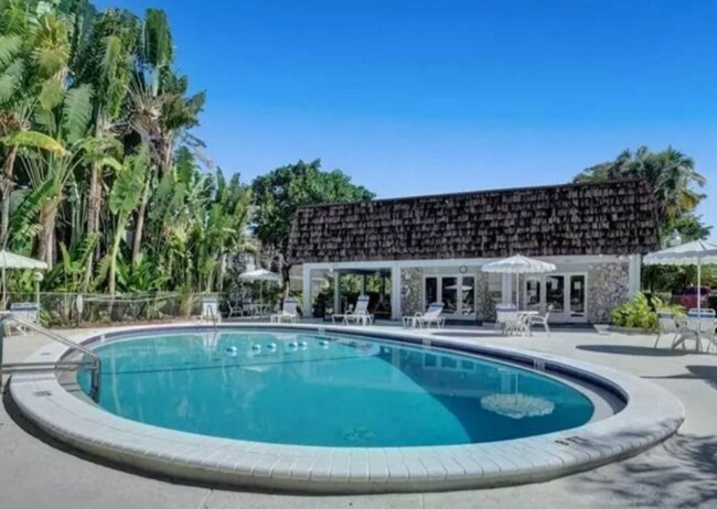 Building Photo - 3105 Oakland Shores Dr