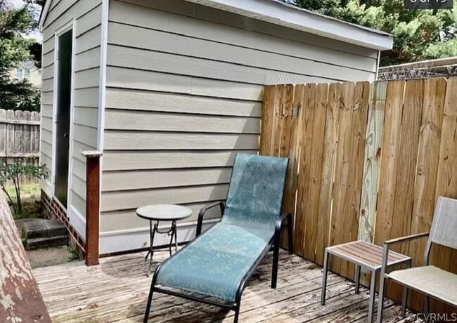 Building Photo - 9429 Greenhill Ct