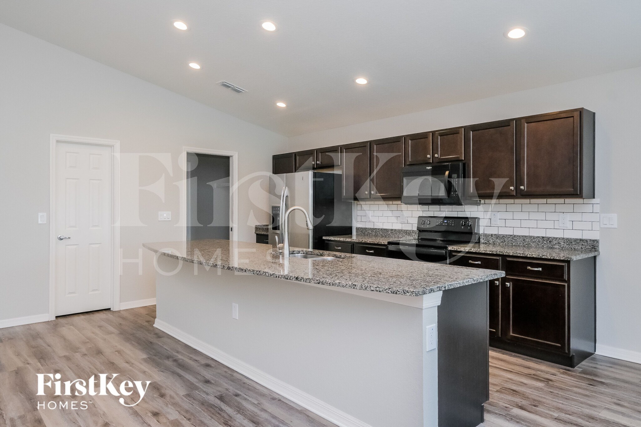 Building Photo - 5336 White Egret Ln