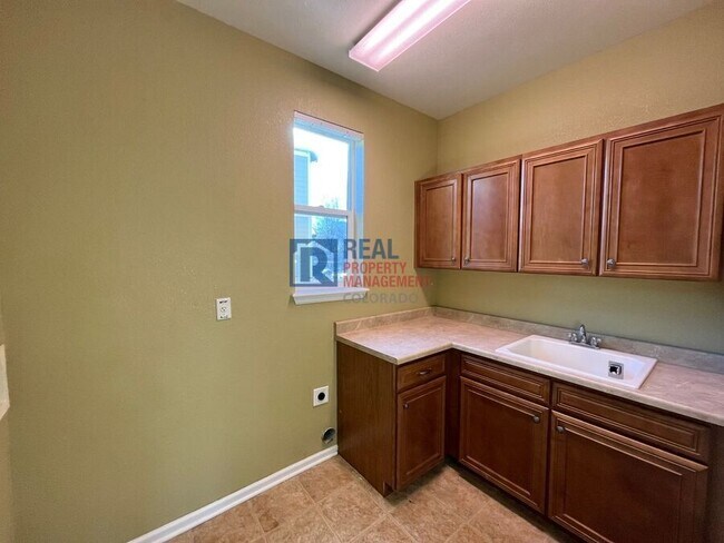 Building Photo - 9835 Nucla St