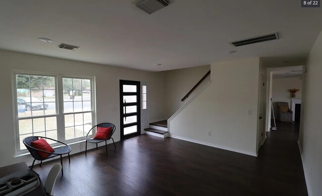 Building Photo - 5811 Bear Lake Dr