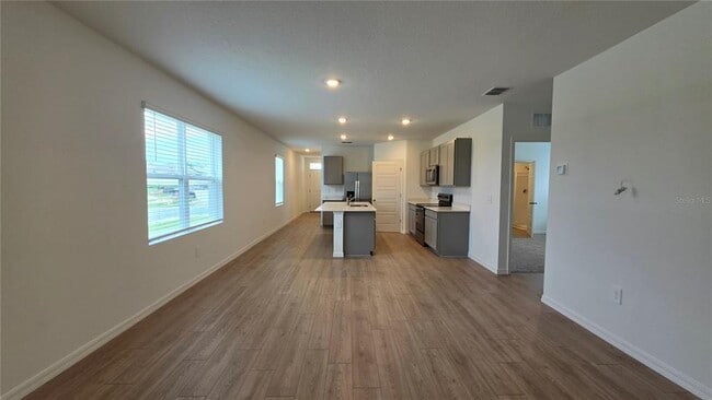 Building Photo - 4075 LIMEKLIN FALLS Loop