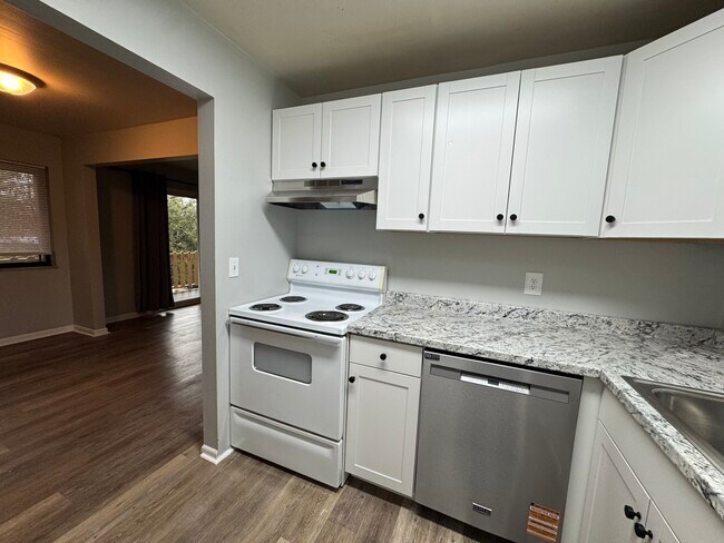 Building Photo - THE VILLAGES SOUTH 310