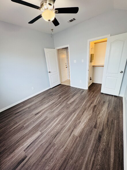 Building Photo - 5632 Blackmon Ct