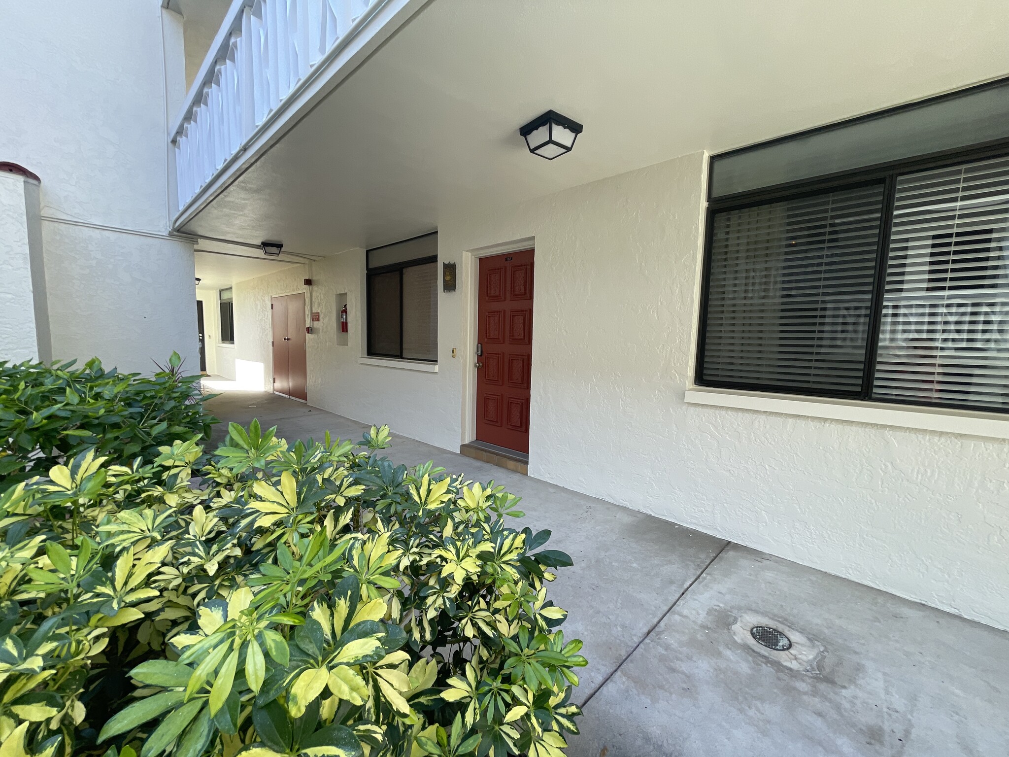 Front entrance door - 2612 Pearce Dr