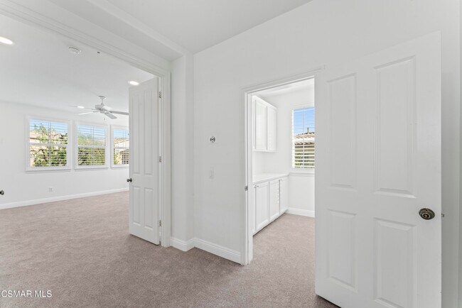 Building Photo - 3718 Young Wolf Dr