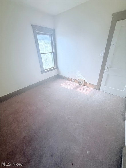 Building Photo - 3395 W 100th St