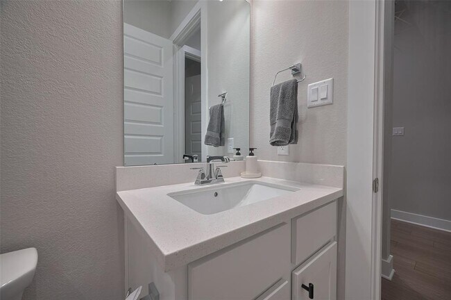 Building Photo - 26918 Arethusa Ct