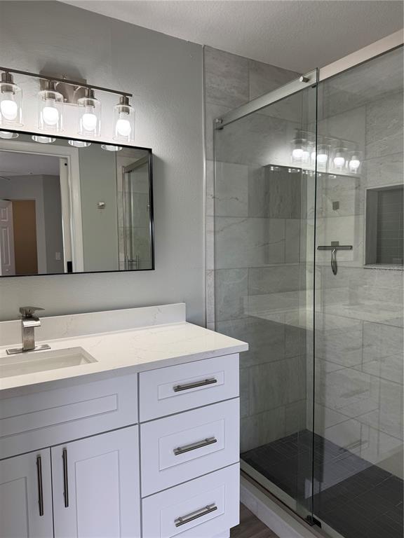 Building Photo - 2569 Grassy Point Dr