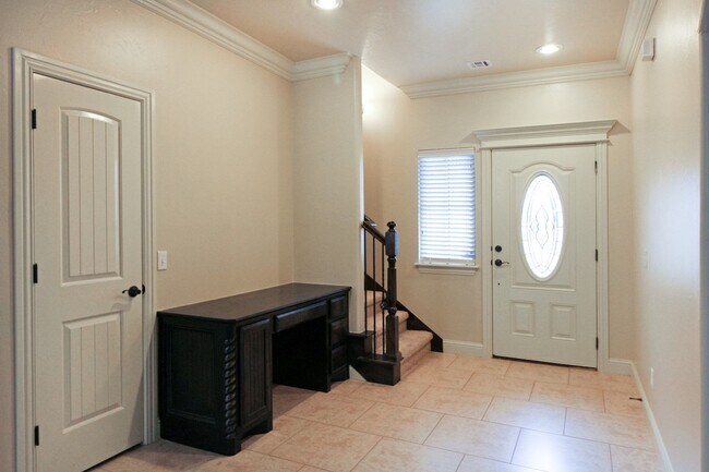 Building Photo - 15309 Cardinal Nest Dr