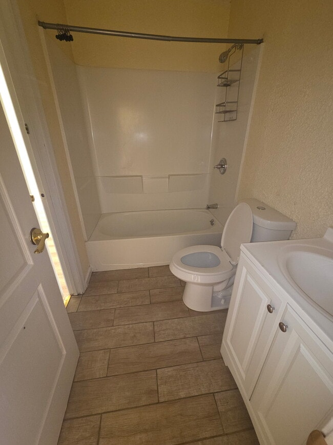 Building Photo - 5425 Sheriff Rd