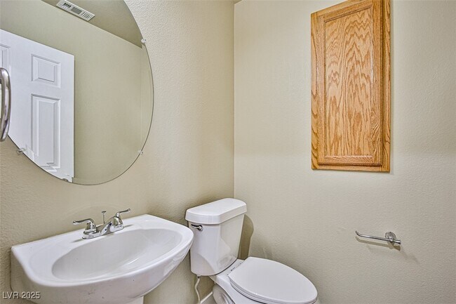 Building Photo - 4584 Mission Meadow Cir