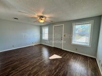 Building Photo - 704 W Superior St