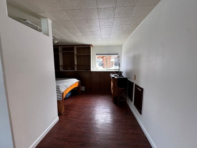 Building Photo - 3923 Pawn Pl