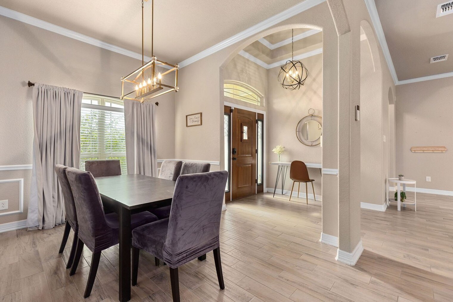 Building Photo - 2026 Henrietta Ave