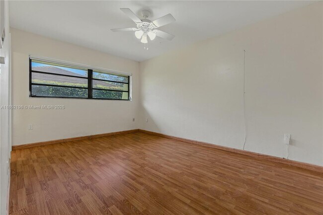 Building Photo - 17900 SW 77th Ave
